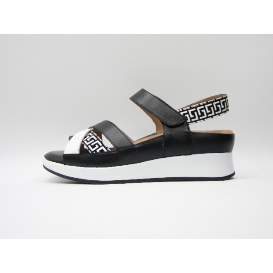 Sandalia PIE SANTO 250424 blanco