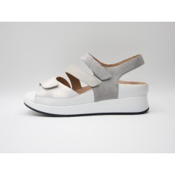 Sandalia PIE SANTO 250427 gris perla