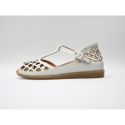 Mercedes RAY MUSGO colla hielo