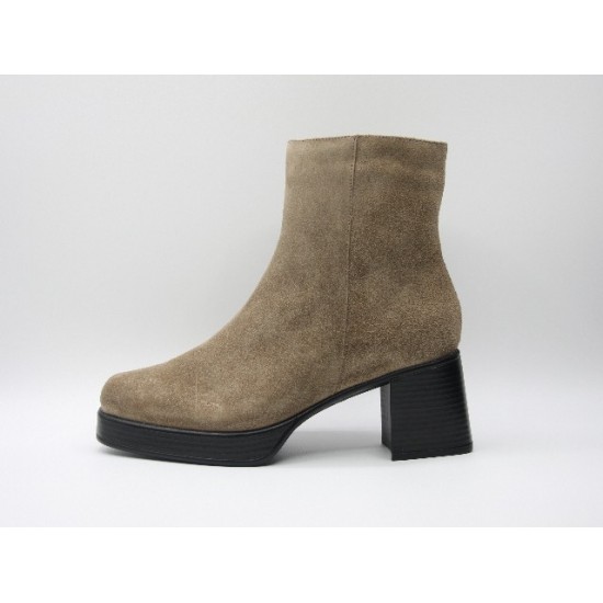 Botín PIE SANTO 25503 taupe